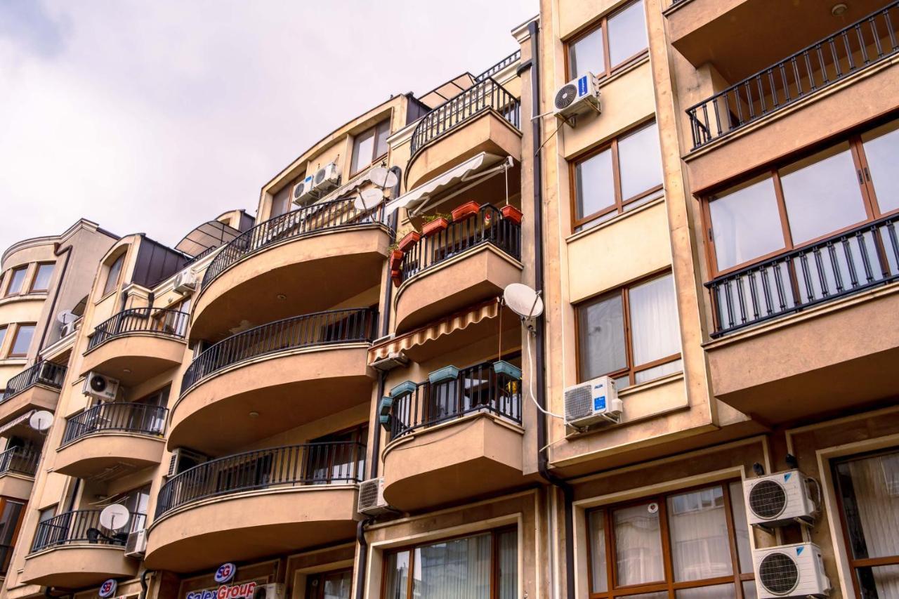 Semiramida Central Studio Βάρνα Εξωτερικό φωτογραφία